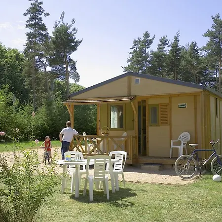 호텔 De La Marguetiere 2*